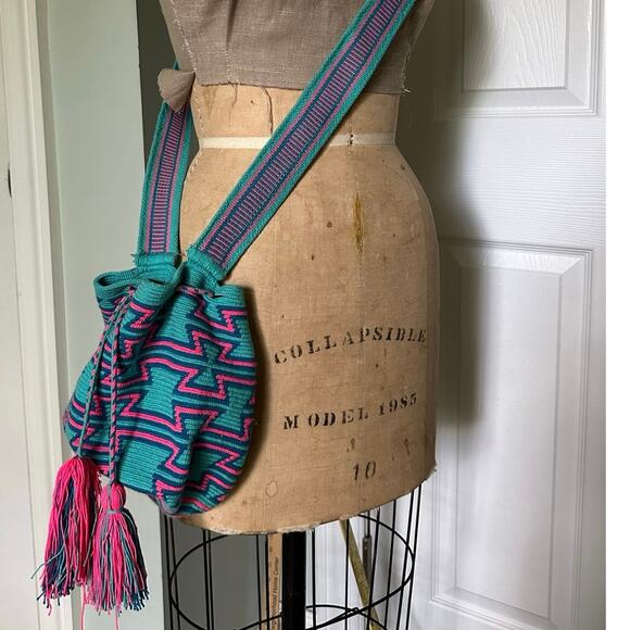 Authentic 100% Wayuu Mochila Colombian Bag cotton candy bohemian blue pink neon - Picture 13 of 16